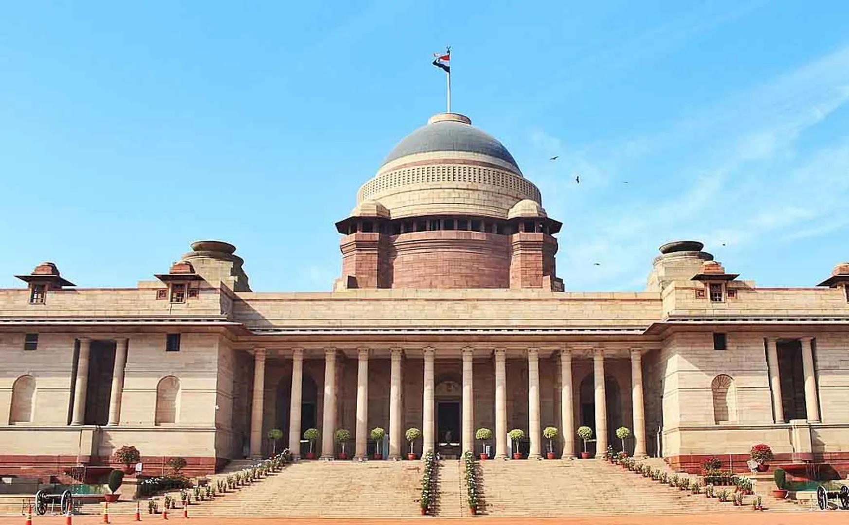 rashtrapati bhavan first of coronavirus conformed 